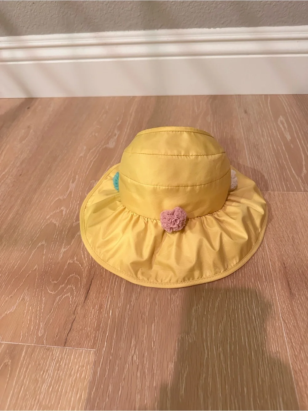 N/A lightweight yellow